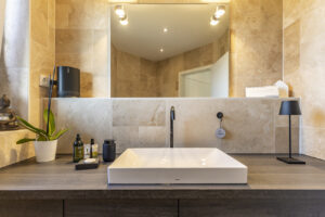 Badezimmer EG